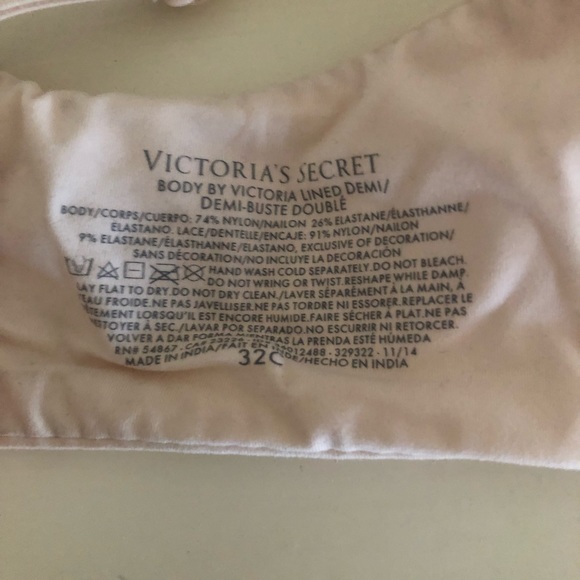 Victoria’s Secret comfort bra - Picture 3 of 4